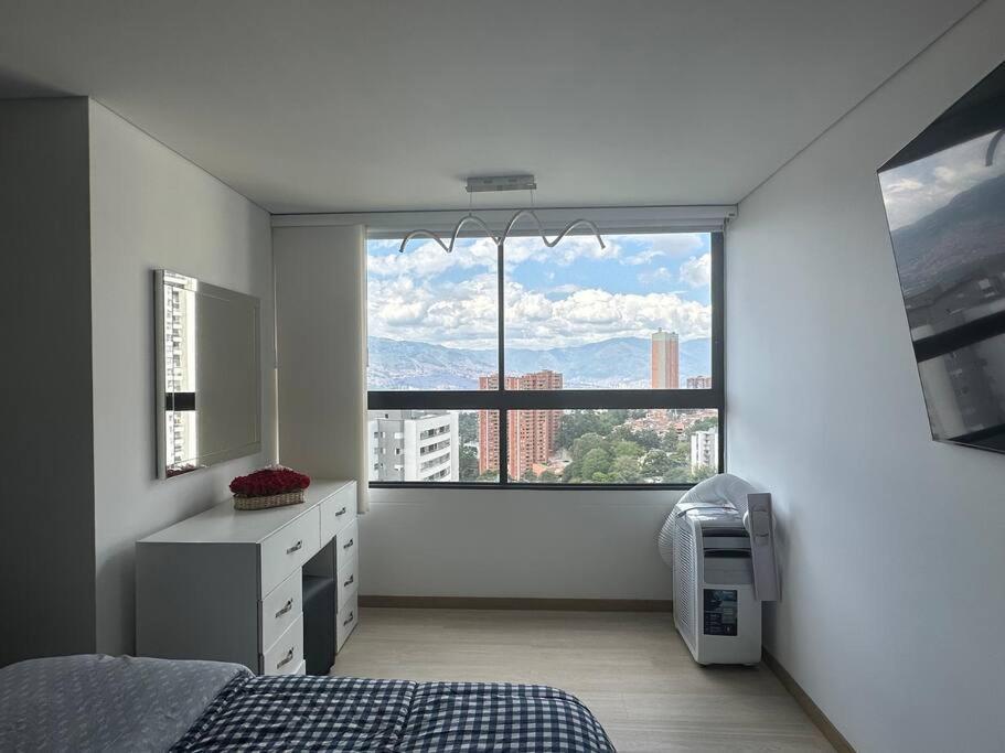 Poblado,jacuzzi,wifi,vista Exclusiva * Medellín